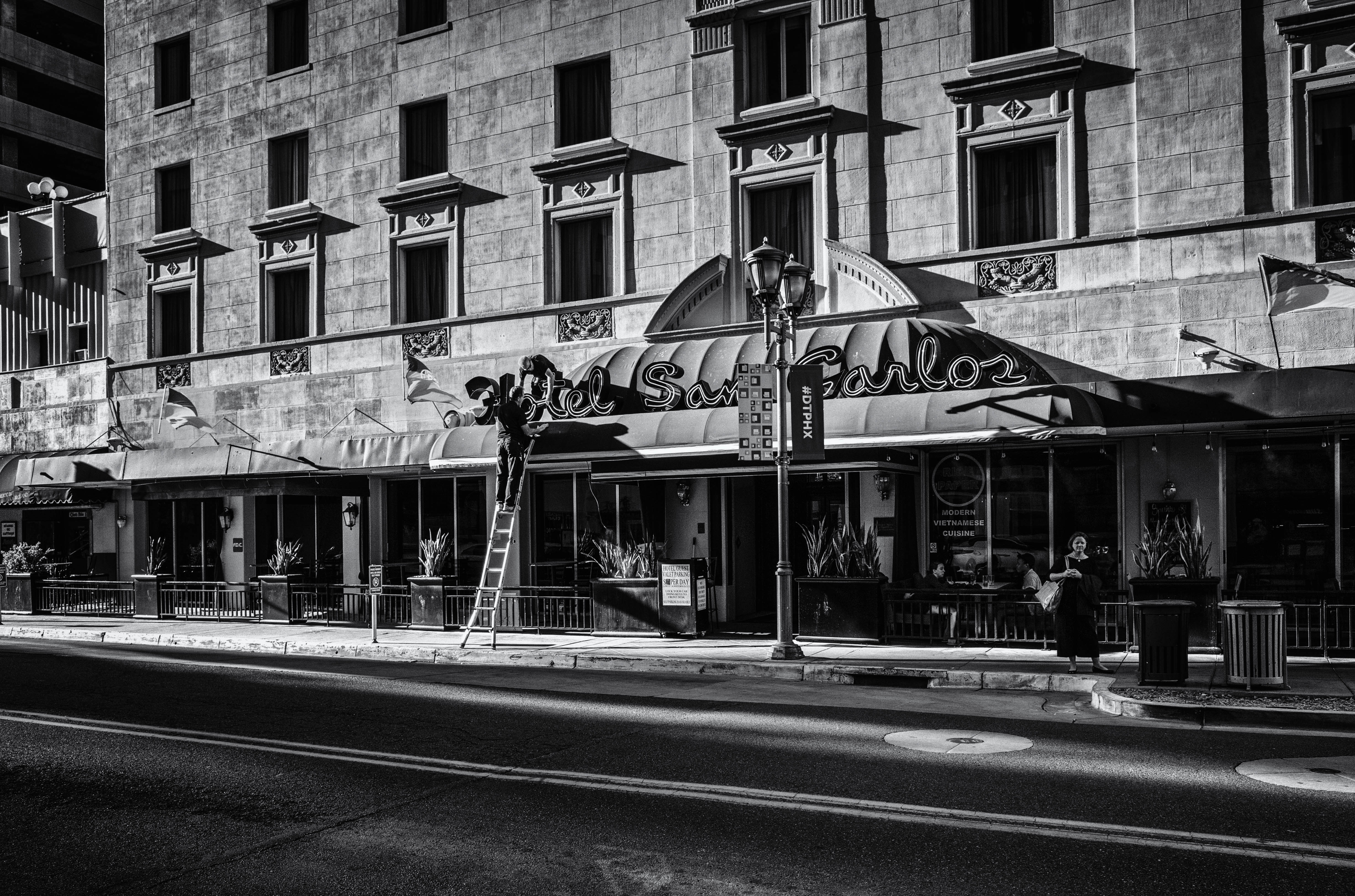 repairing-the-hotel